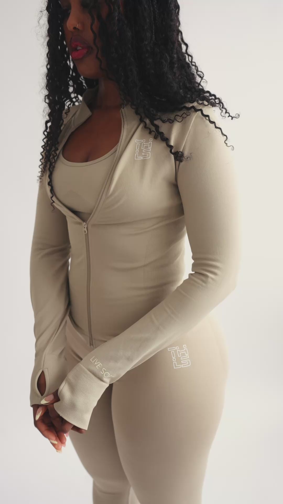 Foundation Soft Sculpt Leggings